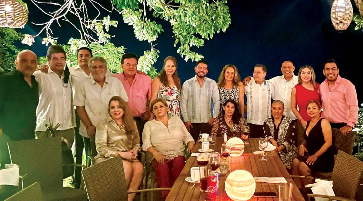 CENA DE GALA POR CAUSA DE CLUB ROTARIO ACAPULCO LAS BRISAS